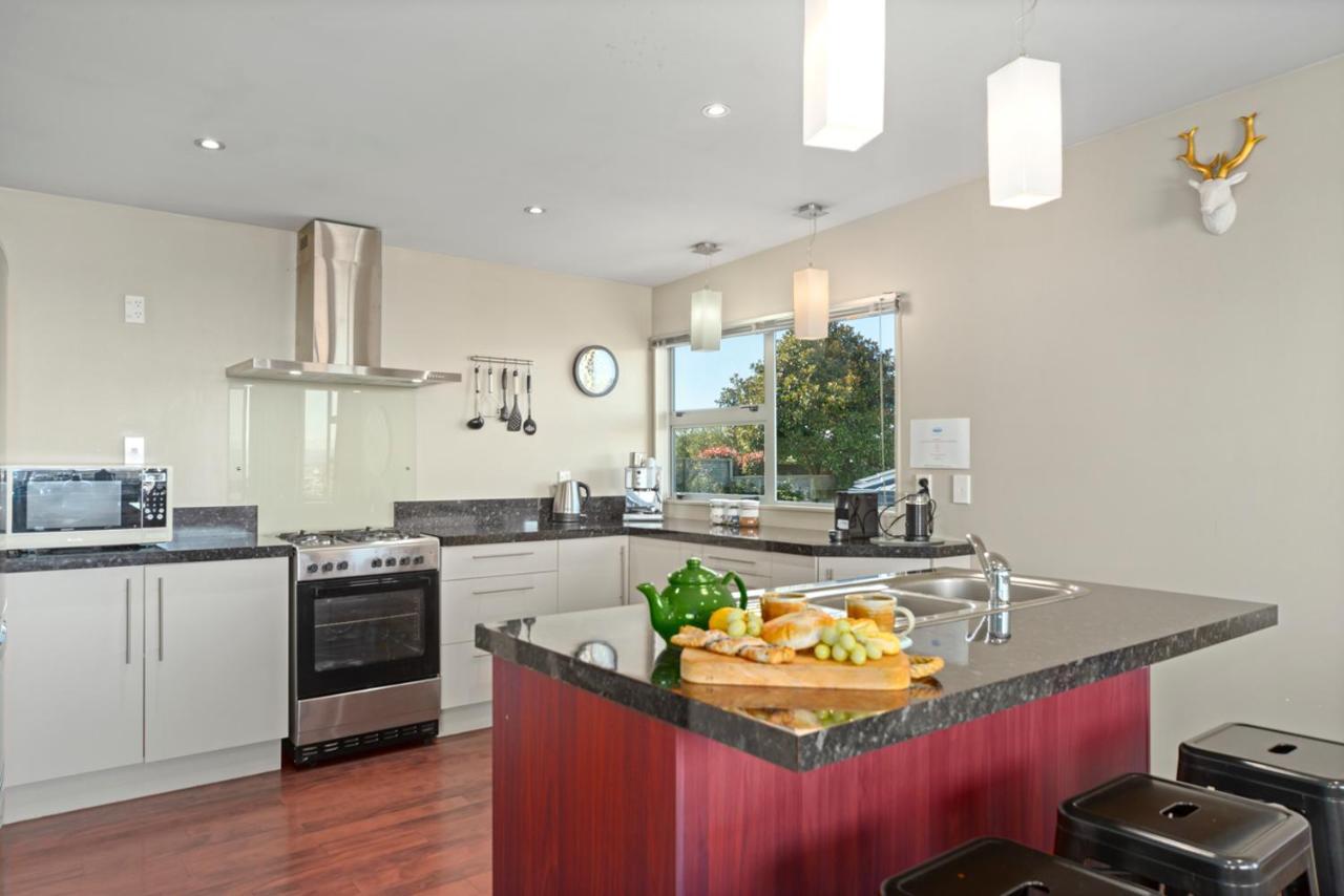 The Lakehouse - Taupo Ngoại thất bức ảnh