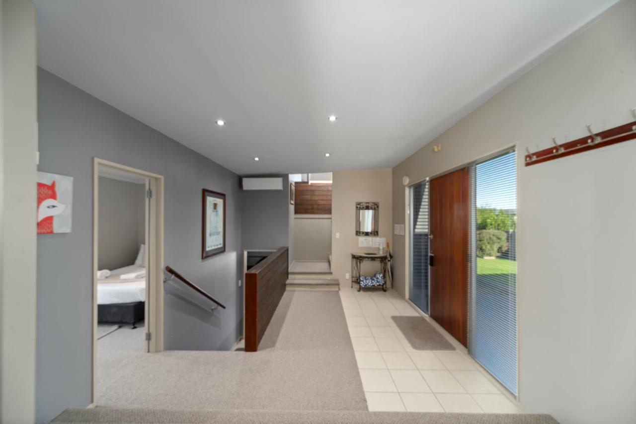 The Lakehouse - Taupo Ngoại thất bức ảnh